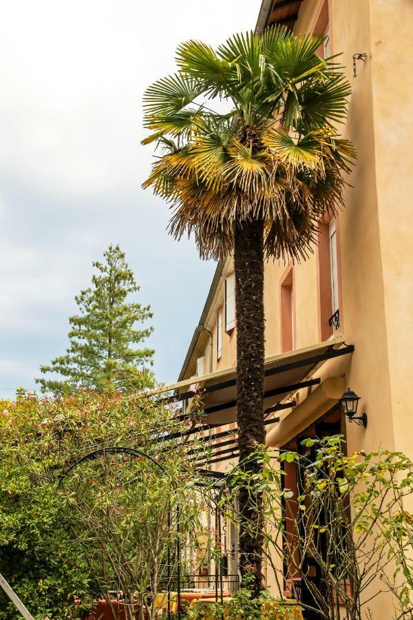 Hotel Restaurant Les Touristes วาล-เลส์-แบ็งส์ ภายนอก รูปภาพ